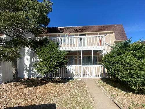 944 W Moreno Ave #2 Photo 1