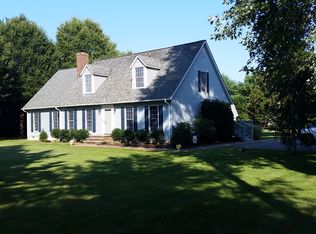 18494 Bauer Rd, Lexington Park, MD