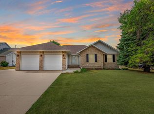 3456 28th Ave S, Fargo, ND 58103