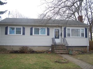 15 Martha Ter, Peabody, MA 01960