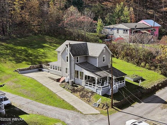 3rd image of 231 Greens Hill Rd