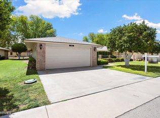 10413 W Kingswood Cir, Sun City, AZ 85351