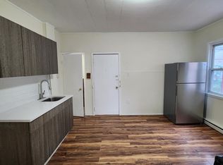 323 Avenue E #2F, Bayonne, NJ 07002