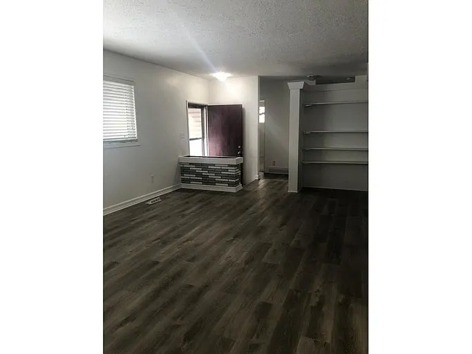 Building Photo - 9135 142nd St NW #1A