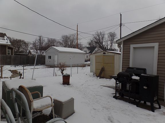 5th image of 2204 Avenue B
