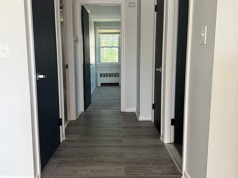 95 Burke St — Photo 11