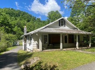 277 Coon Fork Rd, Pineville, WV 24874