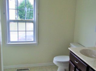 2616 Wynbrook Dr, Winston Salem, NC 27103