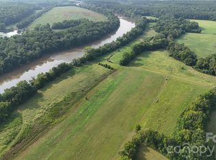 1111 Riverlane Rd, Catawba, SC 29704