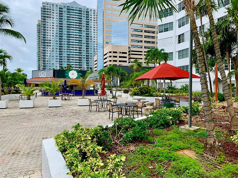 801 Brickell Bay Dr #1469 — Photo 28