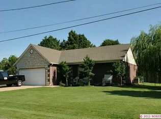 805 NE 7th St, Wagoner, OK 74467