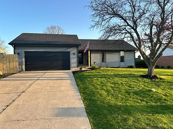 2nd image of 615 W Aberdeen Dr