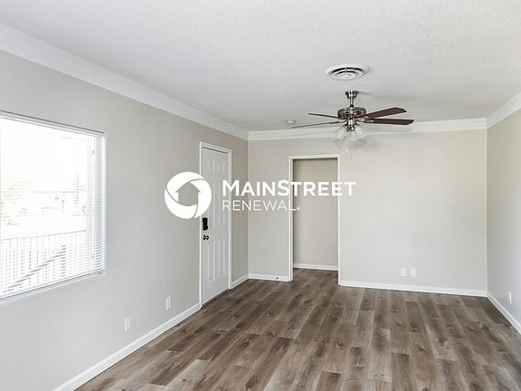 3rd image of 346 Arnold St