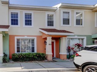 263 Alexander Woods Dr, Plant City, FL 33566