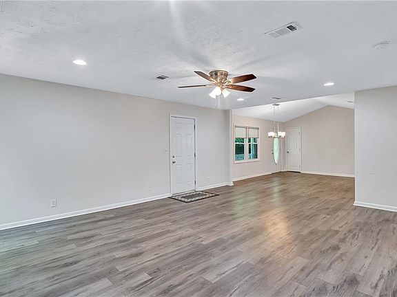 4th image of 5772 Lilburn Stone Mountain Rd