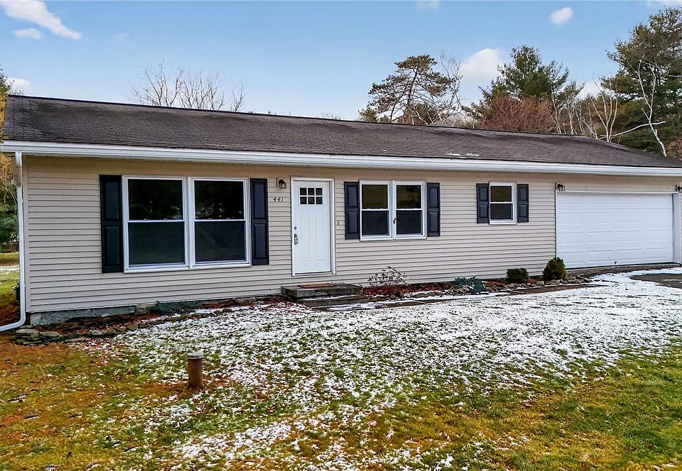 1st image of 441 Chambers Rd