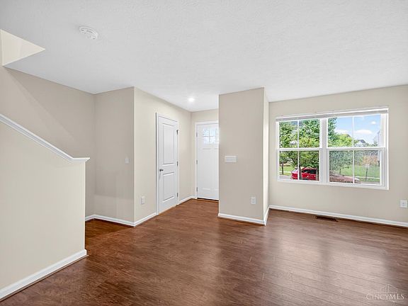 5th image of 5752 Tonya Marie Ct