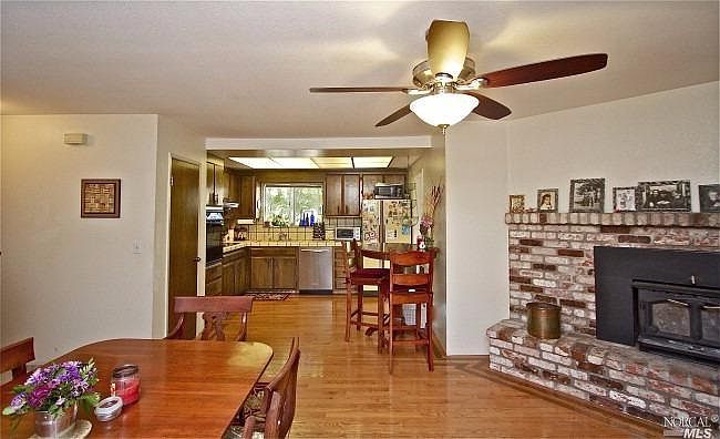 1st image of 542 Sunnyvale Dr