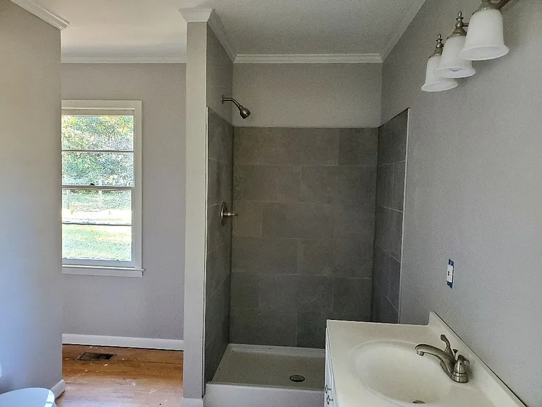 1120 Edgewood Dr — Photo 12