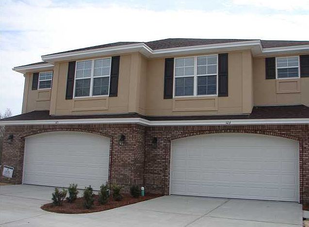 1st image of 123 Big Oaks Ln