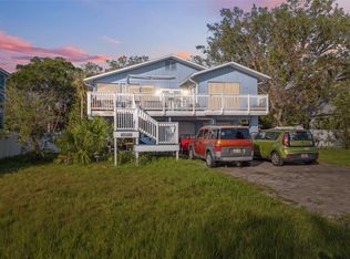 108 Shore Dr, Tarpon Springs, FL 34689