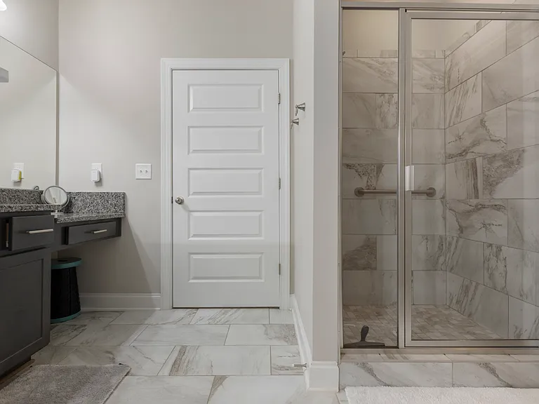 253 Woodward Way — Photo 6