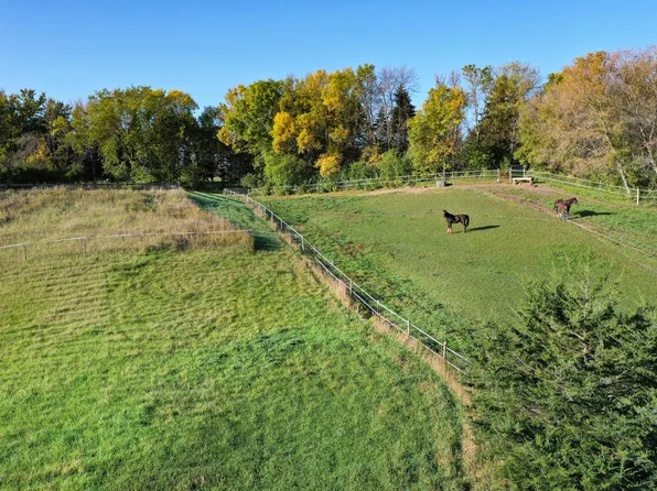 8610 County Road 10 E, Waconia, MN 55387