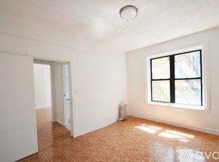 974 Sheridan Ave APT 2D, Bronx, NY 10456