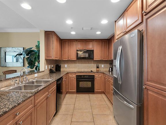 5th image of 5 Portofino Dr Suite 802