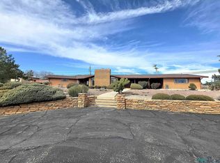 1509 S Grandview Dr, Gallup, NM 87301