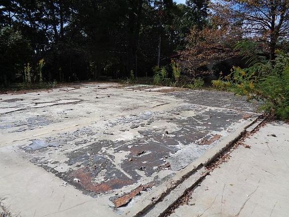 5th image of 29 Lake Forest Hls