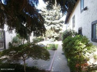207 S 8th Ave, Yakima, WA 98902