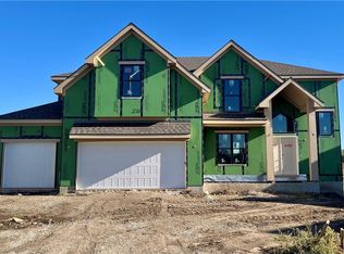 9423 N Jarboe Ct, Kansas City, MO 64155