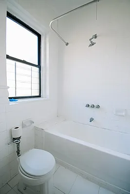 Rented by Skyward | media 23