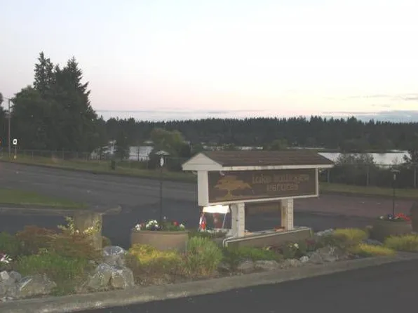 23501 Lakeview Dr, Mountlake Terrace, WA 98043