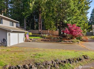 7237 Harvard Ct NW, Bremerton, WA 98311