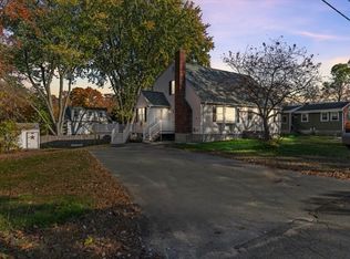 39 Clinton St, Methuen, MA 01844