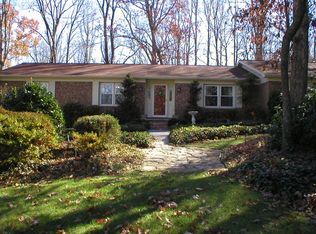 182 Long John Dr, Hendersonville, NC 28791