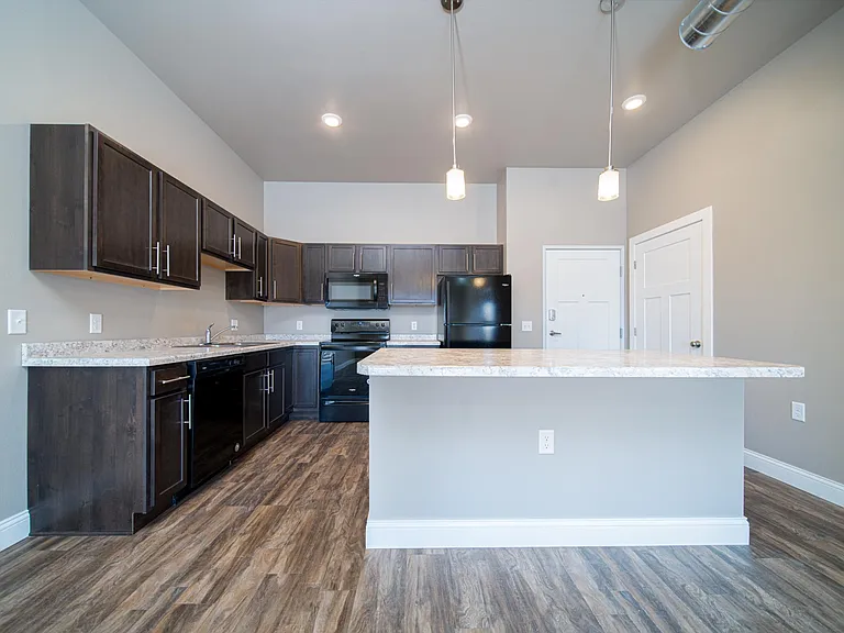 The Aspire: Kitchen