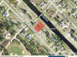101 Tournament Rd, Rotonda West, FL 33947