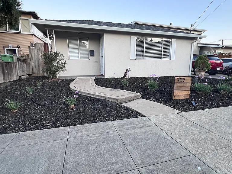 707 Grace St — Photo 1