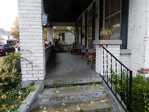 2nd image of 309 E 4th St