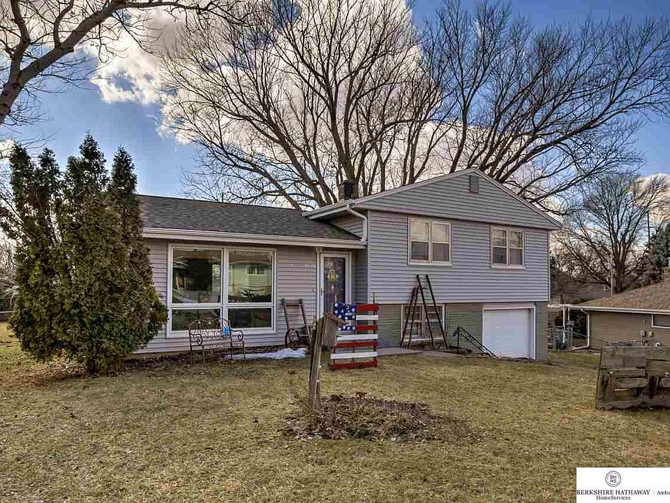1st image of 4620 Crestline Dr