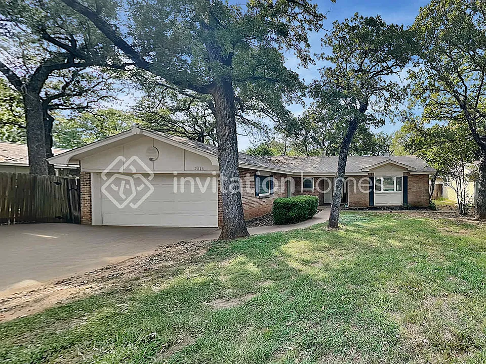 2815 Norwood Ln