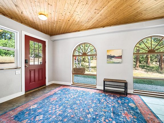 4th image of 8783 S Ault Lane