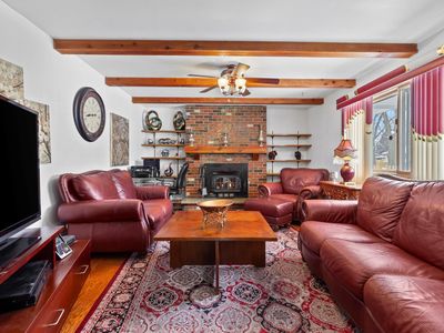 9127 N Alpine Ln, Brown Deer, WI, 53223