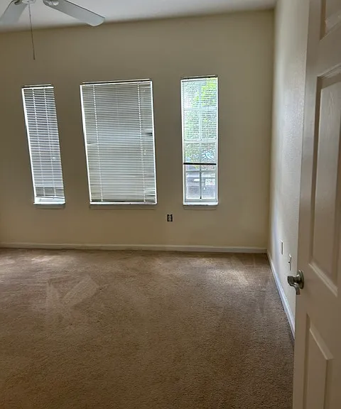 10075 Gate Pkwy N #1610 — Photo 29