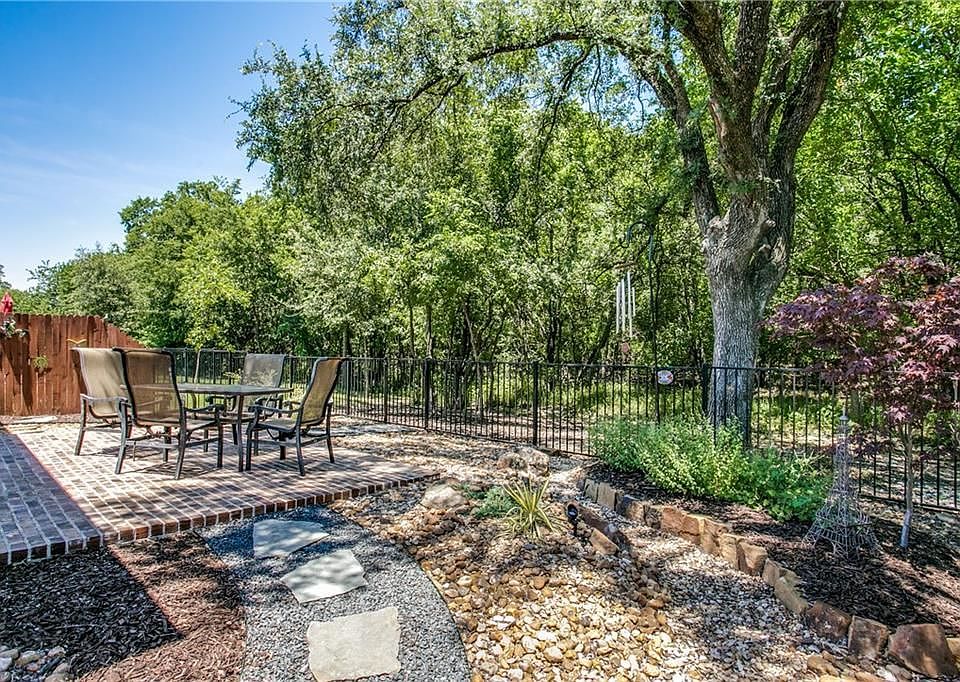 1st image of 9716 National Pines Dr