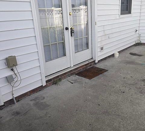 3rd image of 3256 Landmark St APT A5