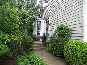 39 Charter Oak Ct photo 1